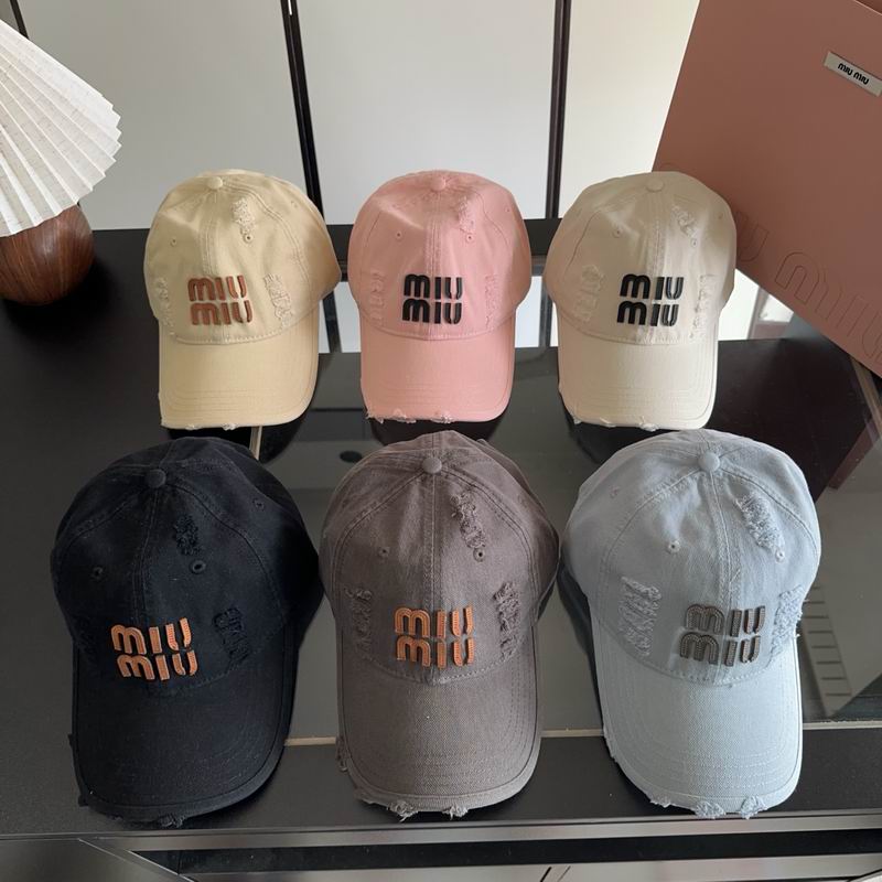 Miumiu cap dx113